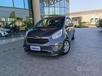 Usata Kia Venga Active 90 CV (66 kW) 2017 Gray Utilitaria