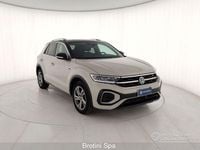 Usata VW T-Roc R-line 116 CV (85 kW) 2023 Grigio metallizzato SUV