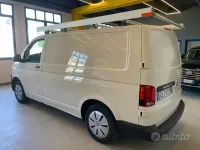 Usata VW Transporter 150 CV (110 kW) 2021 Bianco Furgone