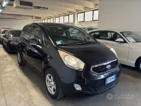 Usata Kia Venga 128 CV (94 kW) 2012 Nero Utilitaria