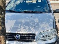 Usata Fiat Punto 54 CV (39 kW) 2004 Grigio Utilitaria