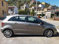 Usata Mercedes B180 2007 Grigio Monovolume