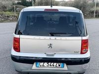 Usata Peugeot 1007 70 CV (51 kW) 2006 Grigio Monovolume