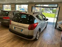 Usata Peugeot 207 90 CV (66 kW) 2009 Grigio Station wagon