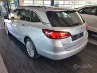 Usata Opel Astra Innovation 136 CV (100 kW) 2018 Grigio Station wagon