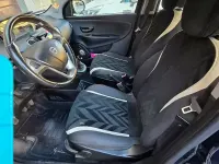 Usata Lancia Ypsilon 69 CV (50 kW) 2016 Bluazzurro Utilitaria