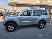 Usata Mitsubishi Pajero 2001 Grigio SUV