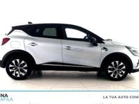 Usata Renault Captur Techno 91 CV (66 kW) 2024 Grigio chiaro tetto nero SUV