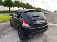 usata Lancia Ypsilon 3ª serie 1,2 benzina 10/2013