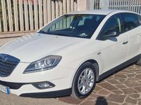 Usata Lancia Delta Gold 105 CV (77 kW) 2012 Bianco Utilitaria