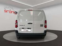 Usata Fiat Doblò 102 CV (75 kW) 2024 Bianco Monovolume