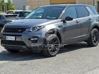 Usata Land Rover Discovery 5 SE 150 CV (110 kW) 2017 Grigio SUV
