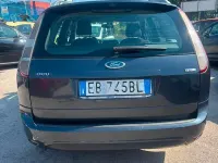 Usata Ford Focus 90 CV (66 kW) 2010 Grigio Station wagon