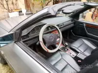 Usata Mercedes E200 136 CV (100 kW) 1993 Cabrio