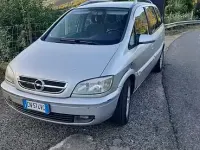 Usata Opel Zafira 125 CV (91 kW) 2004 Grigio Monovolume