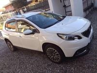 Usata Peugeot 2008 Active 102 CV (75 kW) 2018 SUV