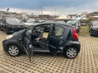 Usata Peugeot 107 68 CV (50 kW) 2009 Grigio Utilitaria