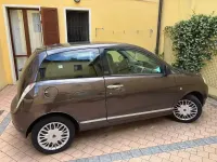 Usata Lancia Ypsilon 60 CV (44 kW) 2011 Marrone Utilitaria