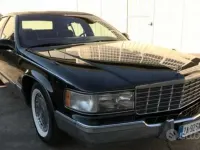 Usata Cadillac Fleetwood Brougham 182 CV (133 kW) 1995 Nero Berlina
