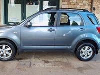 Usata Daihatsu Terios 86 CV (63 kW) 2006 Gray SUV