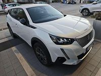 Usata Peugeot e-2008 Active 100 kW (136 CV) 2022 Bianco SUV