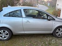 Usata Opel Corsa 80 CV (58 kW) 2009 Grigio Utilitaria