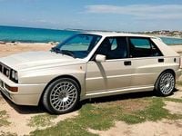 Usata Lancia Delta 211 CV (155 kW) 1994 Utilitaria