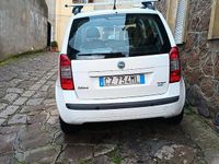 Usata Fiat Idea 70 CV (51 kW) 2004 Bianco Monovolume