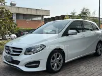 Usata Mercedes B180 109 CV (80 kW) 2015 Bianco Utilitaria