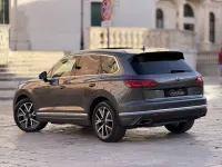 Usata VW Touareg 340 CV (250 kW) 2021 Grigio SUV