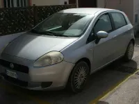 Usata Fiat Grande Punto Dynamic 65 CV (47 kW) 2005 Grigio Utilitaria