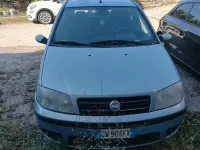 Usata Fiat Punto 80 CV (58 kW) 2005 Utilitaria