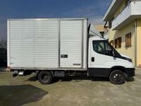 Usata Iveco Daily 160 CV (117 kW) 2021 Bianco Furgone
