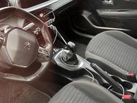 Usata Peugeot 208 68 CV (50 kW) 2021 Nero Utilitaria