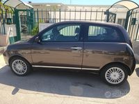 Usata Lancia Ypsilon 69 CV (50 kW) 2009 Marrone Utilitaria
