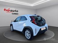 Usata Toyota Aygo X Active 72 CV (52 kW) 2025 Bianco SUV