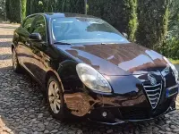 Usata Alfa Romeo Giulietta 109 CV (80 kW) 2011 Marrone Utilitaria