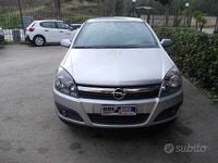 Usata Opel Astra 101 CV (74 kW) 2007 Marrone Berlina
