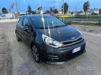 Usata Kia Rio 75 CV (55 kW) 2016 Nero Utilitaria