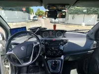 Usata Lancia Ypsilon 80 CV (58 kW) 2015 Utilitaria