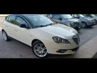 Usata Lancia Delta 120 CV (88 kW) 2008 Utilitaria