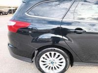 Usata Ford Focus 115 CV (84 kW) 2011 Nero Station wagon