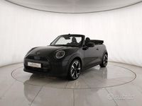 Nuova Mini Cooper Classic 2025 Nero Utilitaria