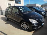 Usata Mercedes B200 Executive 140 CV (102 kW) 2011 Nero Utilitaria