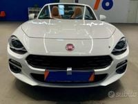 Usata Fiat 124 Spider Lusso 140 CV (102 kW) 2018 Bianco Cabrio