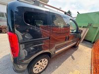 Usata Fiat Qubo Trekking 75 CV (55 kW) 2015 Blu Monovolume