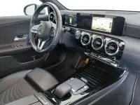 Usata Mercedes A180 Business 116 CV (85 kW) 2022 Bianco Berlina