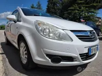 Usata Opel Corsa Club 80 CV (58 kW) 2010 Bianco Utilitaria