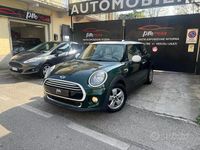 Usata Mini Cooper D 116 CV (85 kW) 2014 Verde Utilitaria