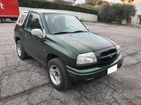 Usata Suzuki Grand Vitara 94 CV (69 kW) 2000 Verde Cabrio